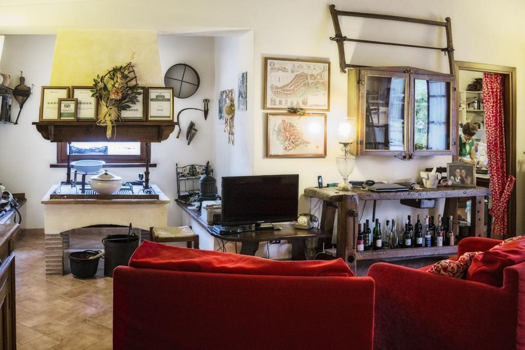 Agriturismo Eco-Bio Villa Vacasio Pitigliano Exterior foto